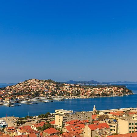 Skyscraper Apartment Dubrovnik Exterior photo